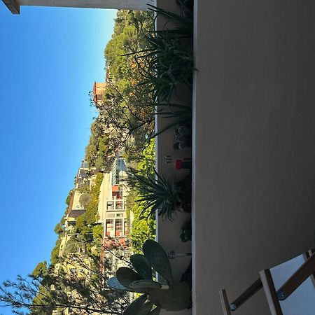Eze Roc Lägenhet Exteriör bild